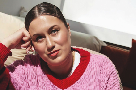 Музыкально-поэтический вечер Полины Мельниковой «Девичьи грезы»