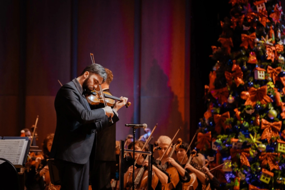 Рождество с симфоническим оркестром