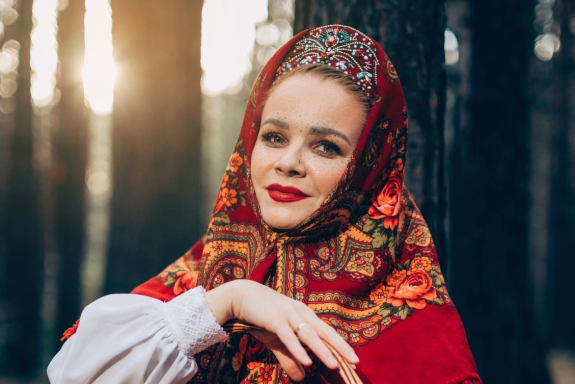 &YAcy; &lcy;&yucy;&bcy;&lcy;&yucy; &tcy;&iecy;&bcy;&yacy;&comma; &Rcy;&ocy;&scy;&scy;&icy;&yacy;&period; &Acy;&ncy;&scy;&acy;&mcy;&bcy;&lcy;&softcy; &pcy;&iecy;&scy;&ncy;&icy; &laquo;&Kcy;&rcy;&acy;&scy;&Acy;&raquo;