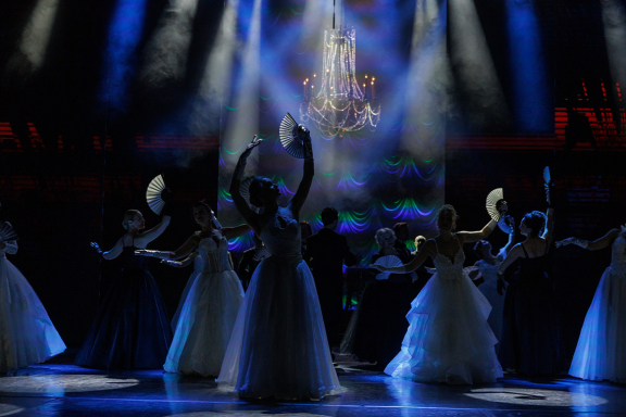 &Tcy;&iecy;&acy;&tcy;&rcy;&acy;&lcy;&softcy;&ncy;&acy;&yacy; &ncy;&ocy;&chcy;&softcy; "&Tcy;&iecy;&acy;&tcy;&rcy;&colon; &Vcy;&chcy;&iecy;&rcy;&acy;&period; &Scy;&iecy;&gcy;&ocy;&dcy;&ncy;&yacy;&period; &Vcy;&scy;&iecy;&gcy;&dcy;&acy;"