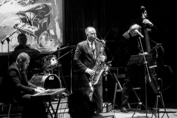 &Vcy;&iecy;&chcy;&iecy;&rcy; &dcy;&zhcy;&acy;&zcy;&acy;&period; &Icy;&mcy;&pcy;&rcy;&ocy;&vcy;&icy;&zcy;&acy;&tscy;&icy;&yacy;