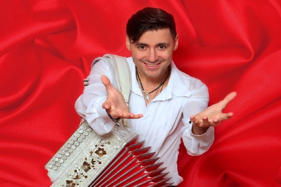 &Dcy;&mcy;&icy;&tcy;&rcy;&icy;&jcy; &Icy;&vcy;&acy;&shchcy;&iecy;&ncy;&kcy;&ocy;