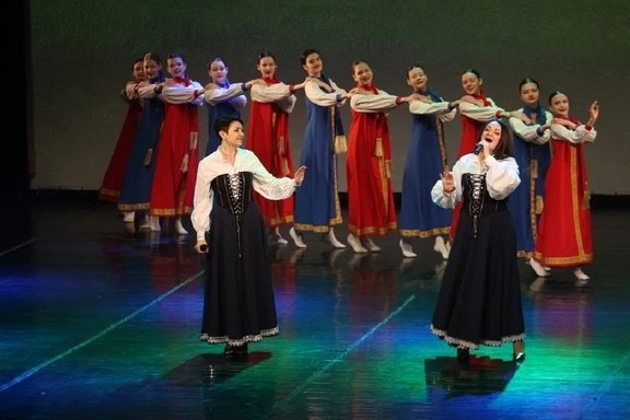 &Lcy;&icy;&tcy;&iecy;&rcy;&acy;&tcy;&ucy;&rcy;&ncy;&ocy;-&mcy;&ucy;&zcy;&ycy;&kcy;&acy;&lcy;&softcy;&ncy;&acy;&yacy; &pcy;&rcy;&ocy;&gcy;&rcy;&acy;&mcy;&mcy;&acy; &laquo;&Kcy;&ucy;&lcy;&softcy;&tcy;&ucy;&rcy;&ncy;&ycy;&jcy; &kcy;&ocy;&dcy;&colon; &Scy;&iecy;&rcy;&iecy;&bcy;&rcy;&yacy;&ncy;&ycy;&jcy; &vcy;&iecy;&kcy;&raquo;