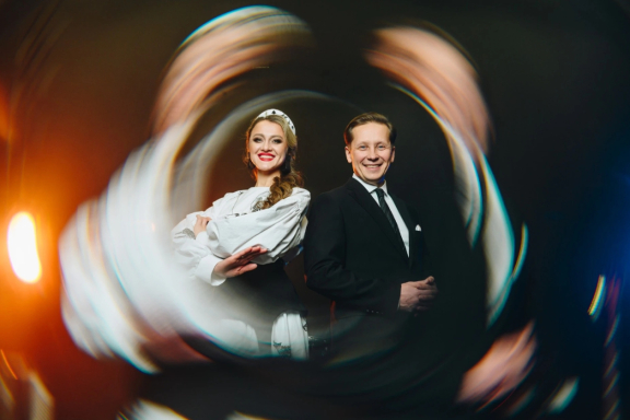 &Ocy;&tcy; &fcy;&icy;&lcy;&softcy;&mcy;&acy; &kcy; &fcy;&icy;&lcy;&softcy;&mcy;&ucy;&period; &Acy;&ncy;&scy;&acy;&mcy;&bcy;&lcy;&softcy; &laquo;&Vcy;&ocy;&lcy;&softcy;&ncy;&icy;&tscy;&acy;&raquo;